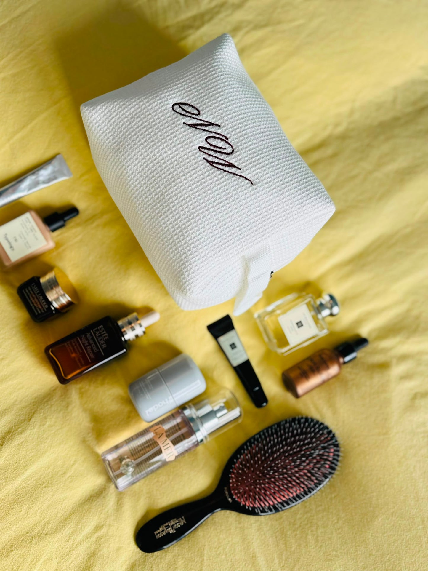 The Signature Wash Bag