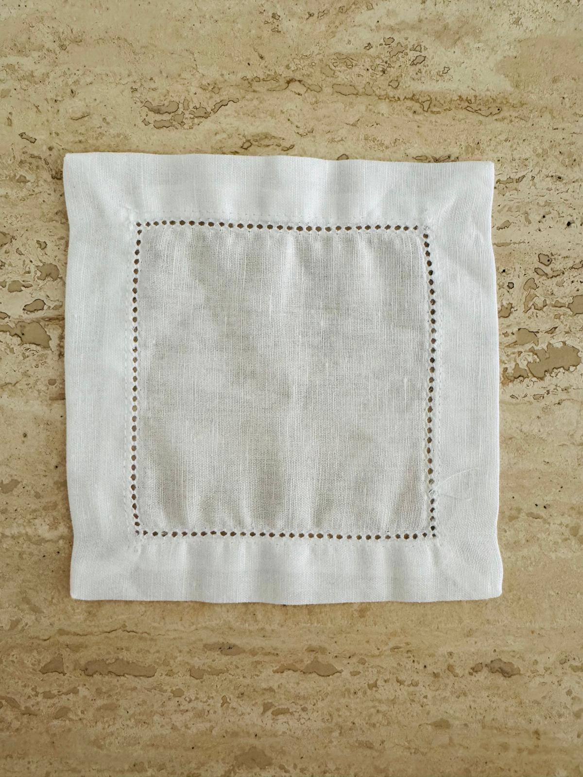 Cocktail Napkin - Eigen Quote