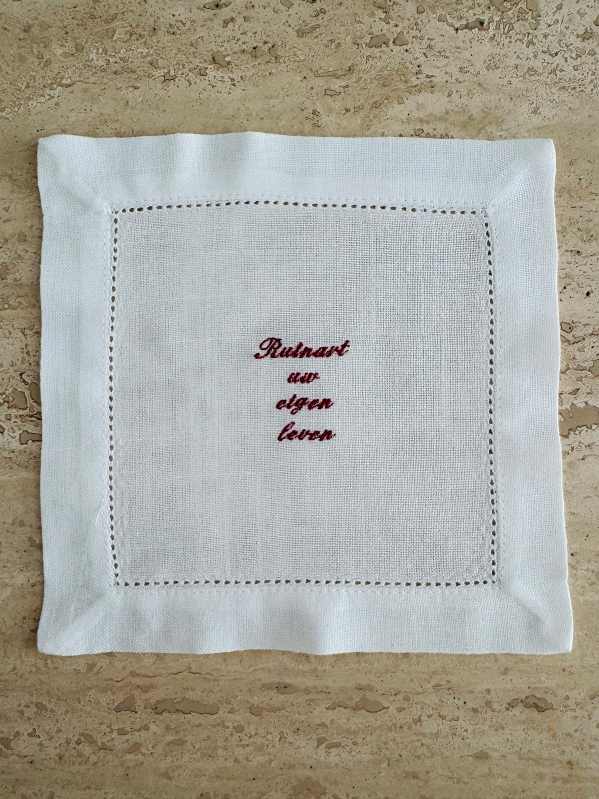 Cocktail Napkin - Ruinart uw eigen leven