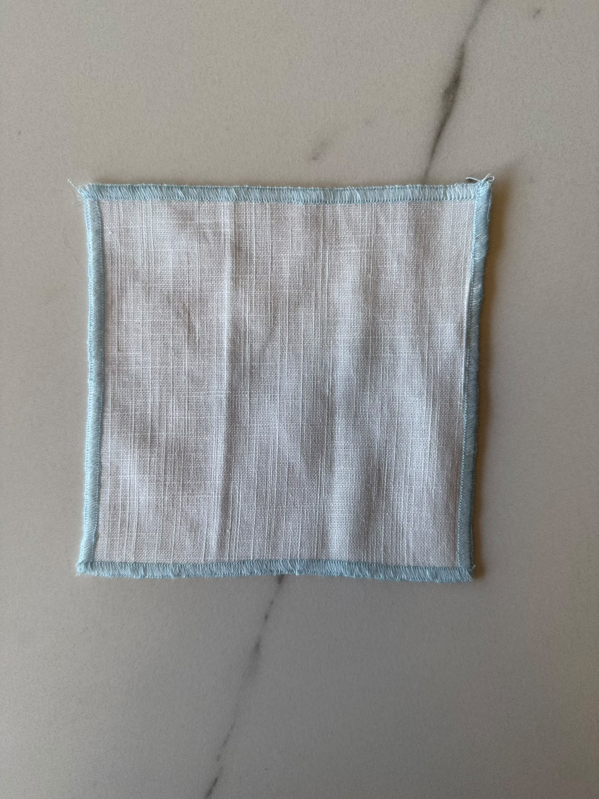 Gepersonaliseerde linnen cocktail napkin - Lichtblauw