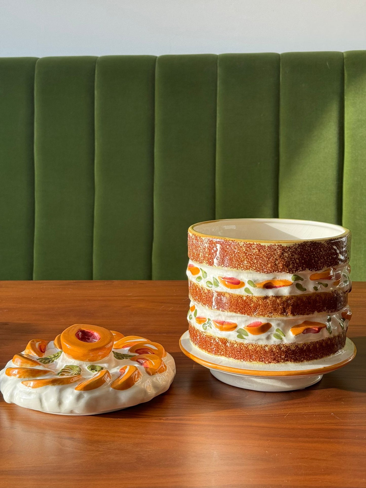 Cookie jar 1960's Los Angeles Potteries